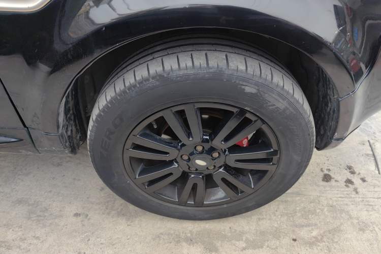 Used Land Rover Freelander 2 2012 2.2T SD4 SE Diesel Edition Right Front Wheel Hub