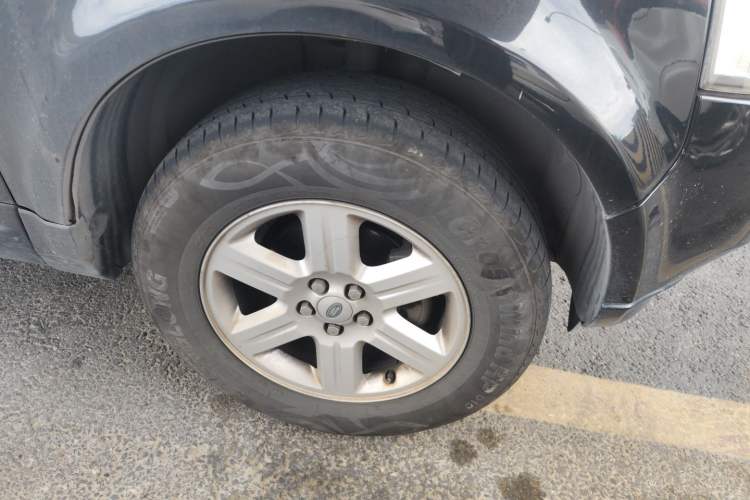 Used Land Rover Freelander 2 2012 2.2T SD4 SE Diesel Edition Right Front Wheel Hub