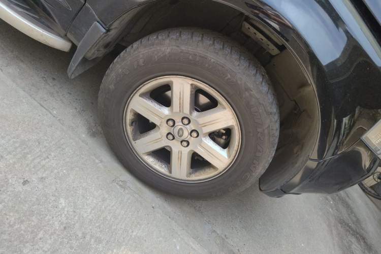 Used Land Rover Freelander 2 2012 2.0T Si4 SE Gasoline Version Right Front Wheel Hub