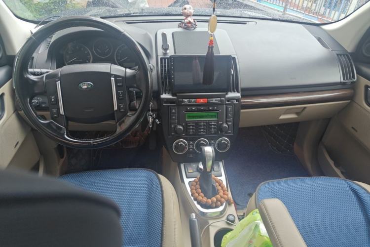 Used Land Rover Freelander 2 2012 2.0T Si4 SE Gasoline Version Center Console