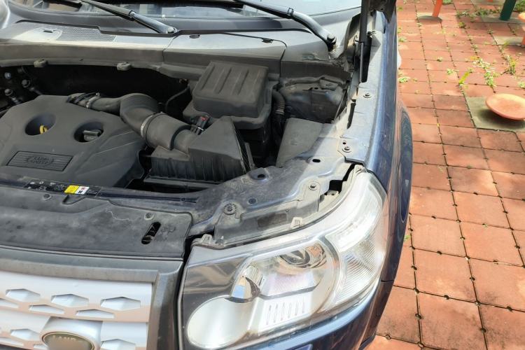Used Land Rover Freelander 2 2012 2.0T Si4 HSE Gasoline Version Engine Bay Left