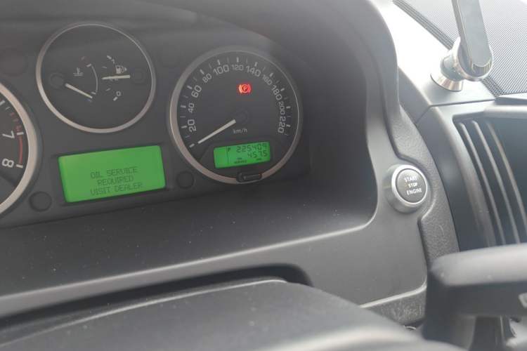 Used Land Rover Freelander 2 2012 2.0T Si4 SE Gasoline Version Odometer Close Up
