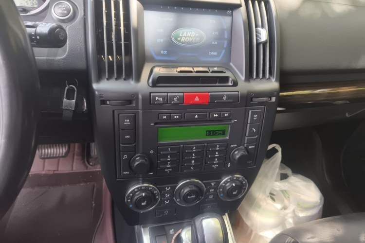 Used Land Rover Freelander 2 2012 2.0T Si4 HSE Gasoline Version Audio And AC Panel