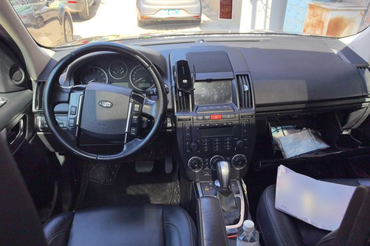 Used Land Rover Freelander 2 2012 2.0T Si4 SE Gasoline Version Center Console