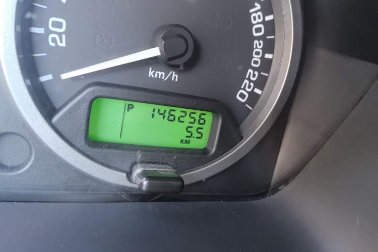 Used Land Rover Freelander 2 2012 2.0T Si4 SE Gasoline Version Odometer Close Up