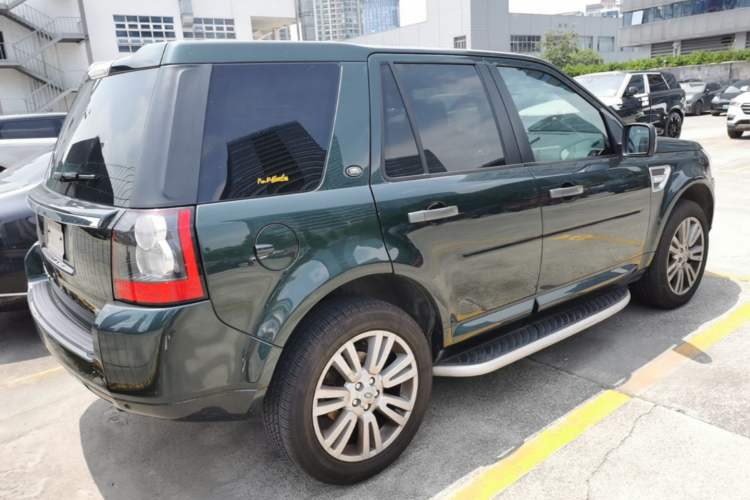Used Land Rover Freelander 2 2012 2.2T SD4 SE Diesel Edition Rear Right 45 Deg