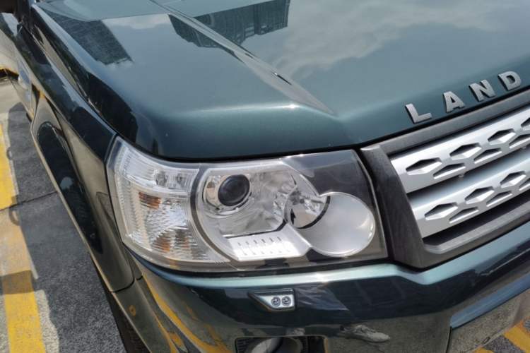 Used Land Rover Freelander 2 2012 2.2T SD4 SE Diesel Edition Right Front Headlight
