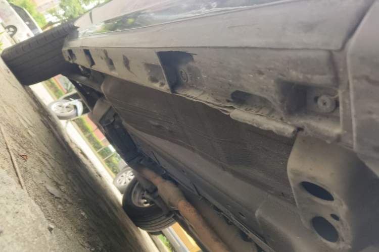 Used Land Rover Freelander 2  Chassis Front Right