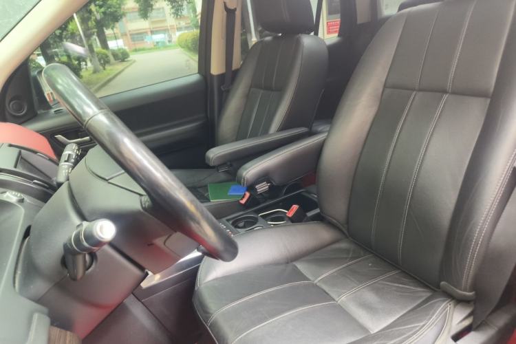 Used Land Rover Freelander 2  Left Front Seat