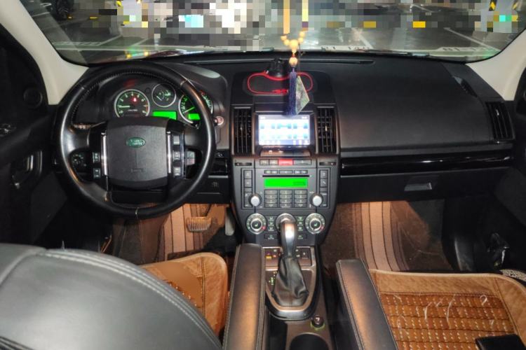 Used Land Rover Freelander 2 2012 2.0T Si4 HSE Gasoline Version Center Console