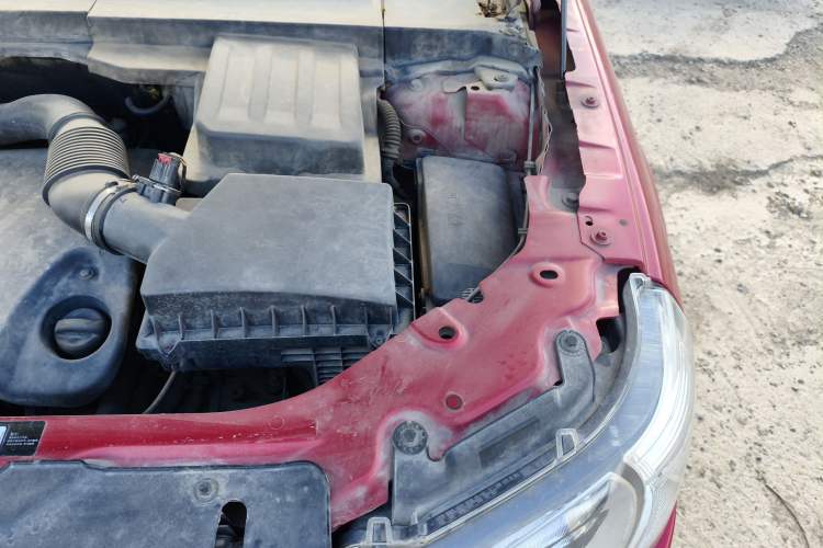 Used Land Rover Freelander 2 2012 2.2T SD4 HSE Diesel Edition Engine Bay Left