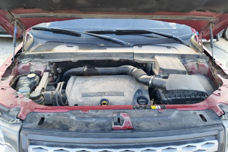 Used Land Rover Freelander 2 2012 2.2T SD4 HSE Diesel Edition Engine Bay