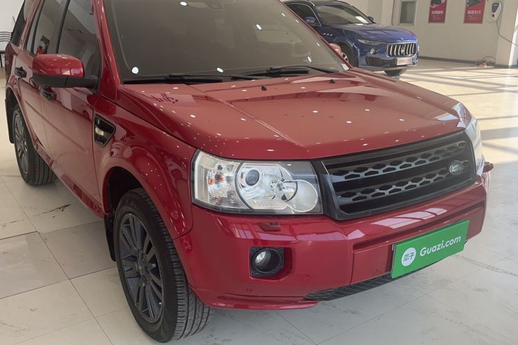 Used Land Rover Freelander 2 2012 2.0T Si4 SE Gasoline Version Front Right 45 Deg