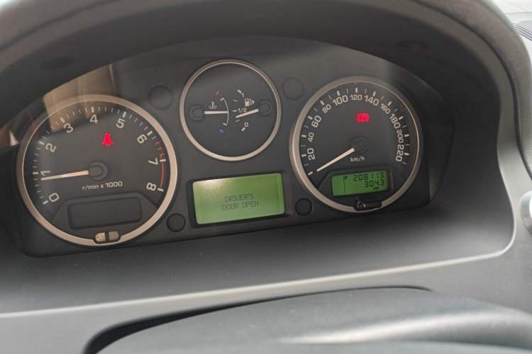 Used Land Rover Freelander 2 2012 2.0T Si4 HSE Gasoline Version Instrument Cluster