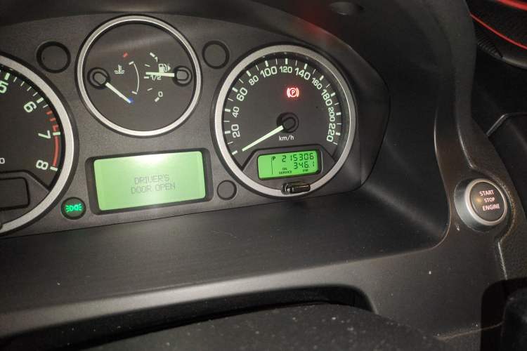 Used Land Rover Freelander 2 2012 2.0T Si4 HSE Gasoline Version Odometer Close Up