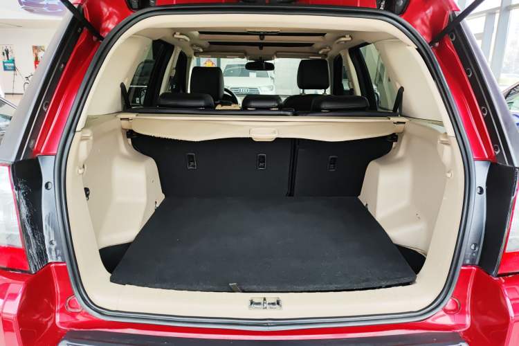 Used Land Rover Freelander 2 2012 2.0T Si4 SE Gasoline Version Trunk