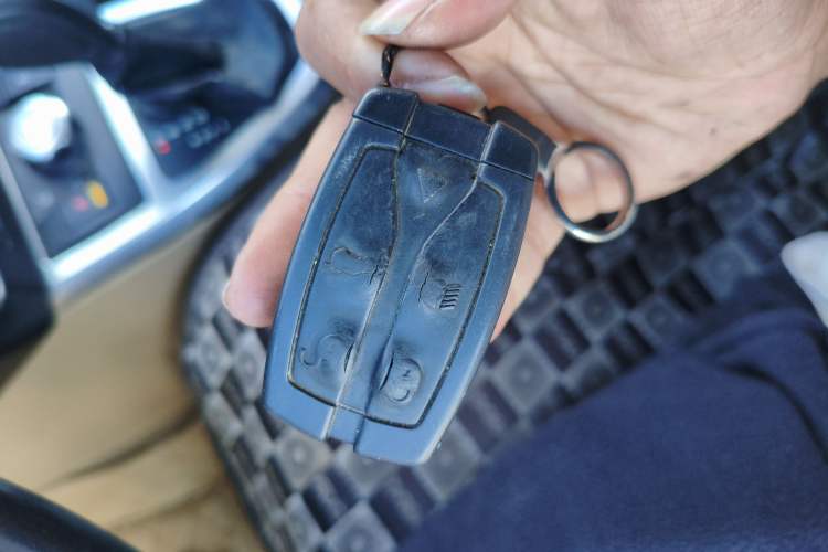 Used Land Rover Freelander 2 2012 2.2T SD4 HSE Diesel Edition Vehicle Key