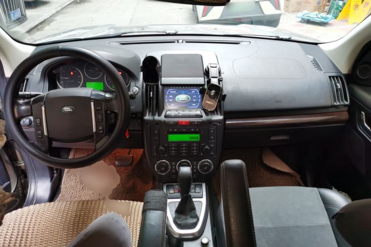 Used Land Rover Freelander 2 2012 2.2T SD4 SE Diesel Edition Center Console
