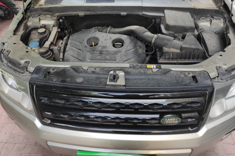Used Land Rover Freelander 2 2012 2.0T Si4 SE Gasoline Version Engine Bay