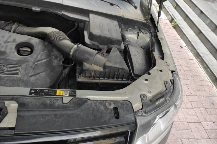 Used Land Rover Freelander 2 2012 2.0T Si4 SE Gasoline Version Engine Bay Left