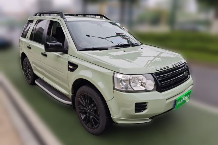 Used Land Rover Freelander 2 2012 2.0T Si4 SE Gasoline Version Front Right 45 Deg