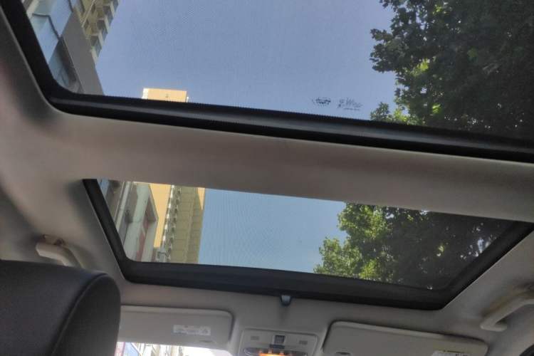 Used Land Rover Freelander 2 2012 2.0T Si4 SE Gasoline Version Headliner