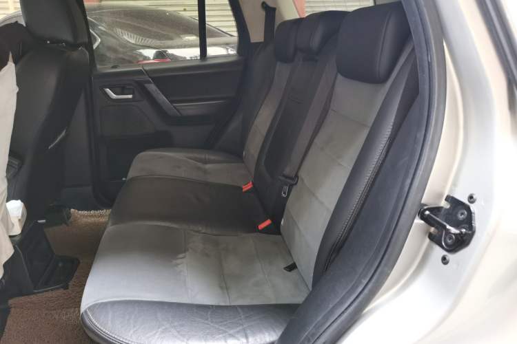 Used Land Rover Freelander 2 2012 2.2T SD4 SE Diesel Edition Left Rear Seat