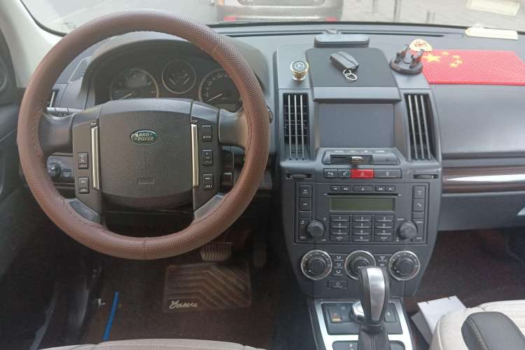 Used Land Rover Freelander 2 2012 2.0T Si4 SE Gasoline Version Center Console