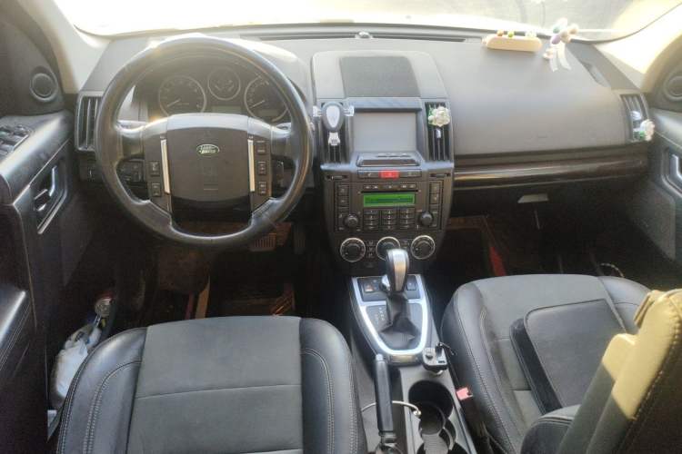 Used Land Rover Freelander 2 2012 2.0T Si4 SE Gasoline Version Center Console