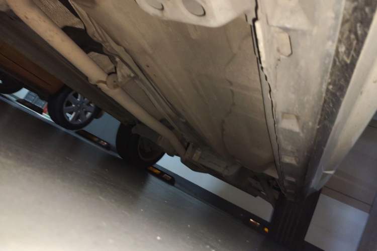 Used Land Rover Freelander 2 2012 2.2T SD4 S Diesel Version Chassis Front Left