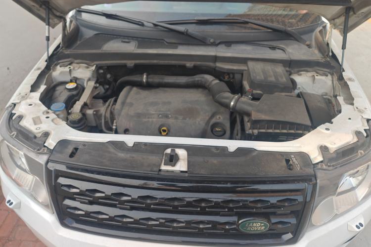 Used Land Rover Freelander 2 2012 2.2T SD4 HSE Diesel Edition Engine Bay