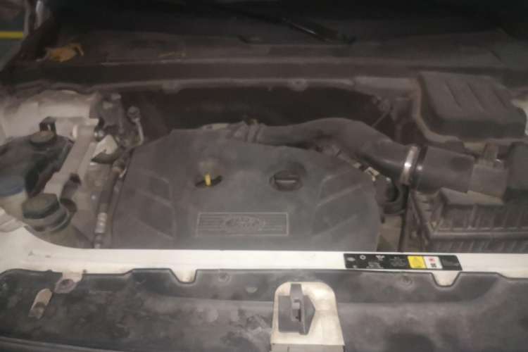 Used Land Rover Freelander 2 2012 2.0T Si4 HSE Gasoline Version Engine Bay