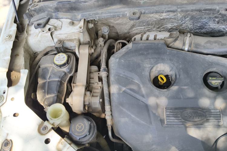 Used Land Rover Freelander 2 2012 2.0T Si4 HSE Gasoline Version Engine Bay Right
