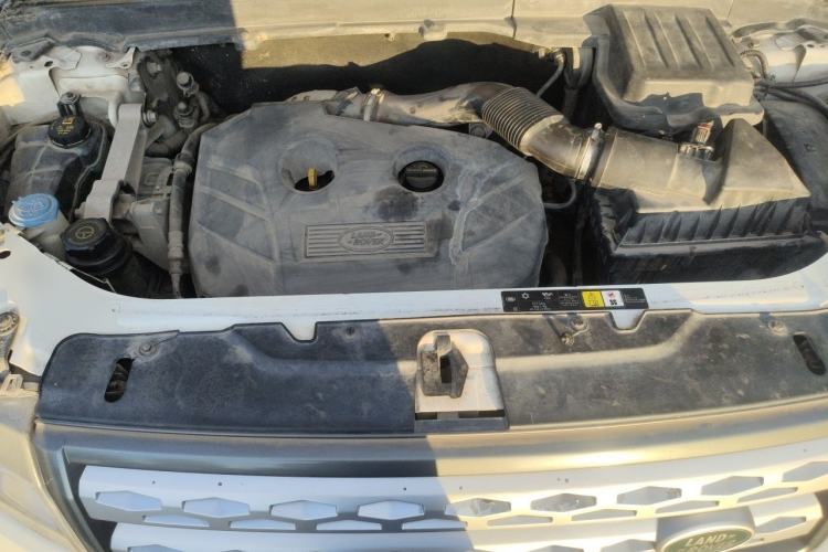 Used Land Rover Freelander 2 2012 2.0T Si4 SE Gasoline Version Engine Bay