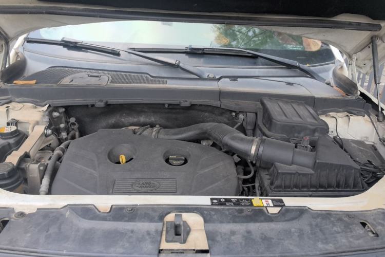 Used Land Rover Freelander 2 2012 2.0T Si4 SE Gasoline Version Engine Bay