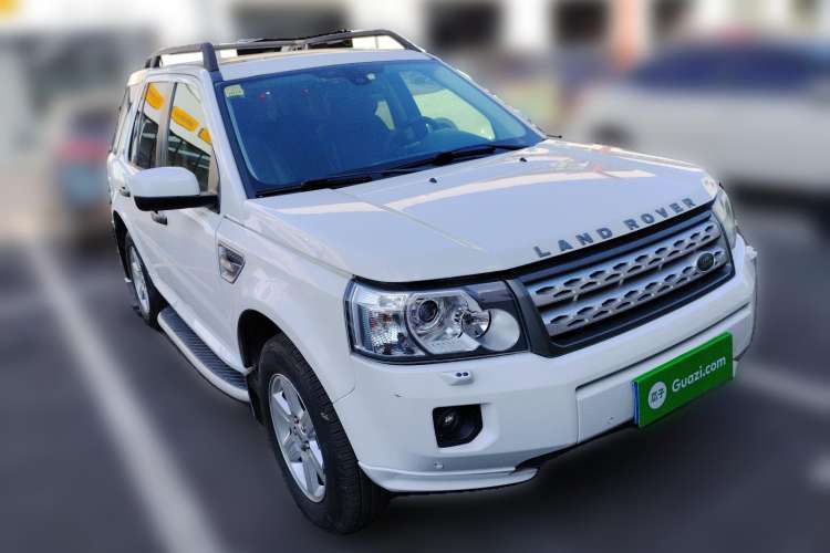 Used Land Rover Freelander 2 2012 2.0T Si4 SE Gasoline Version Front Right 45 Deg