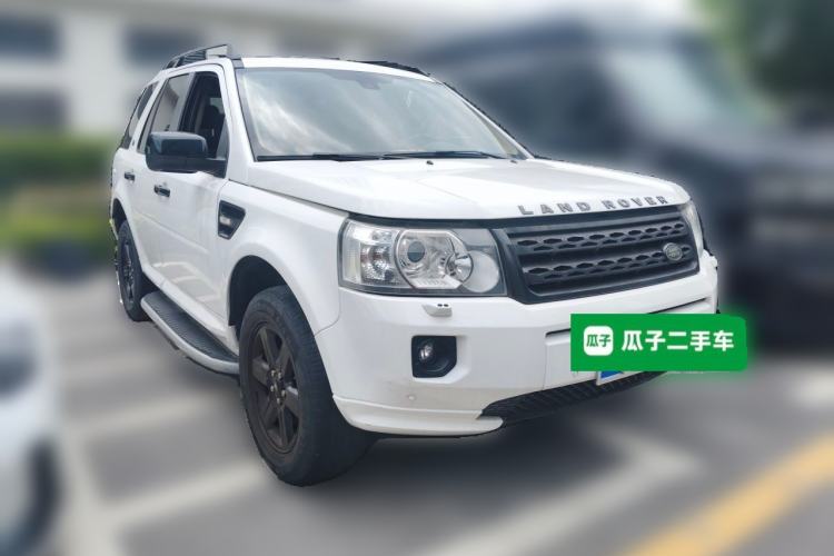 Used Land Rover Freelander 2 2012 3.2L Christmas & New Year Special Edition SE Front Right 45 Deg