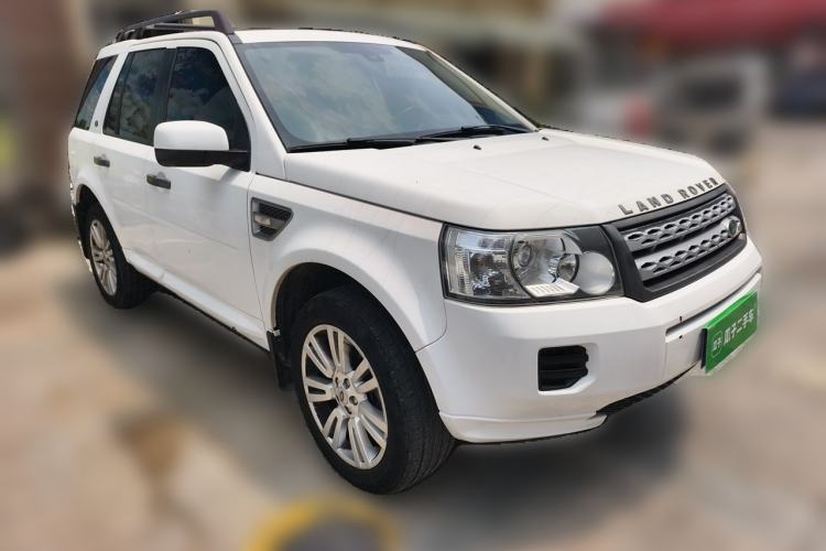 Used Land Rover Freelander 2 2012 2.0T Si4 SE Gasoline Version Front Right 45 Deg