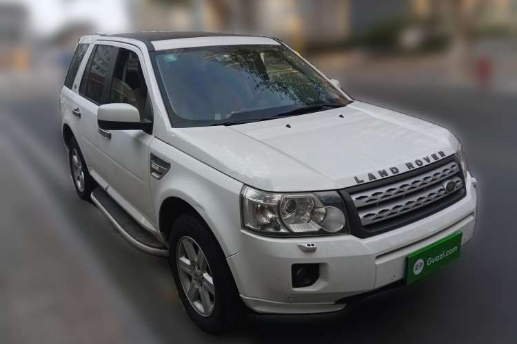Used Land Rover Freelander 2 2012 2.0T Si4 SE Gasoline Version Front Right 45 Deg