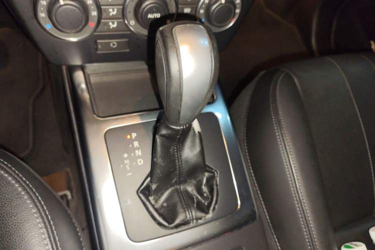 Used Land Rover Freelander 2 2012 2.2T SD4 S Diesel Version Gear Lever