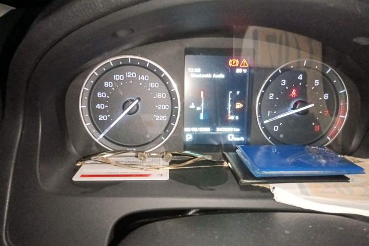 Used Land Rover Freelander 2 2012 2.0T Si4 HSE Gasoline Version Instrument Cluster