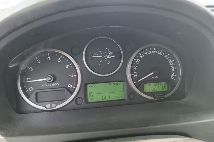 Used Land Rover Freelander 2 2012 2.0T Si4 HSE Gasoline Version Instrument Cluster