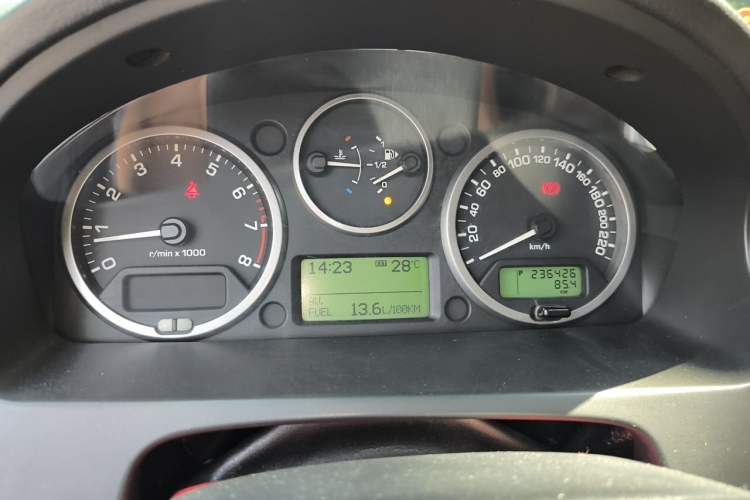 Used Land Rover Freelander 2 2012 2.0T Si4 SE Gasoline Version Instrument Cluster