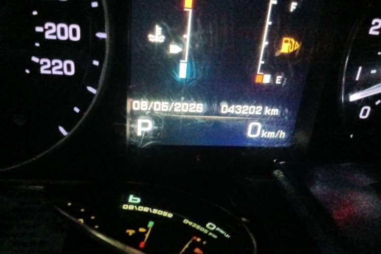 Used Land Rover Freelander 2 2012 2.0T Si4 HSE Gasoline Version Odometer Close Up