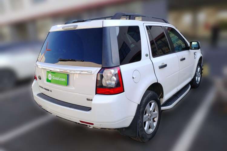 Used Land Rover Freelander 2 2012 2.0T Si4 SE Gasoline Version Rear Right 45 Deg