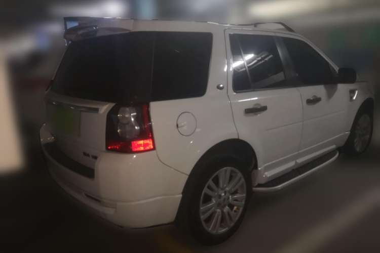 Used Land Rover Freelander 2 2012 2.0T Si4 HSE Gasoline Version Rear Right 45 Deg