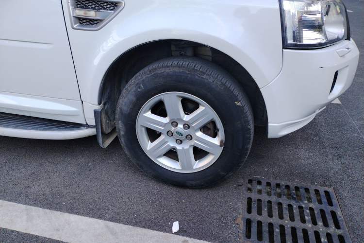 Used Land Rover Freelander 2 2012 2.0T Si4 SE Gasoline Version Right Front Wheel Hub