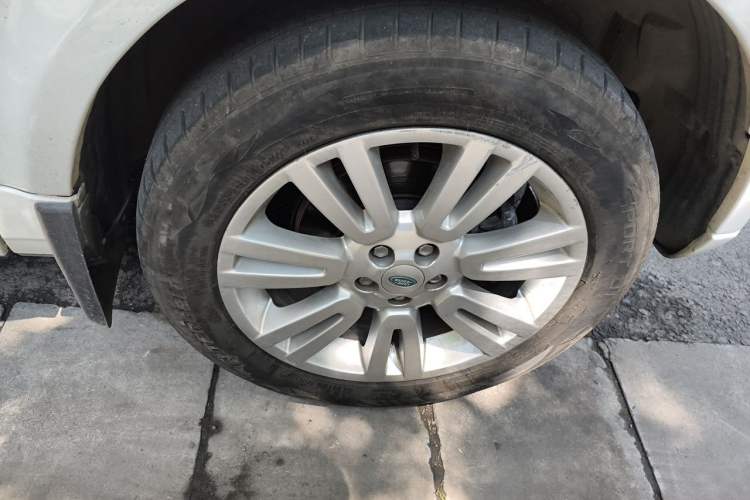 Used Land Rover Freelander 2 2012 2.0T Si4 SE Gasoline Version Right Front Wheel Hub