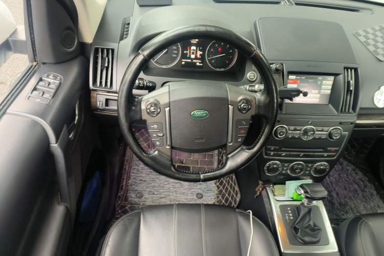 Used Land Rover Freelander 2 2012 2.0T Si4 SE Gasoline Version Steering Wheel