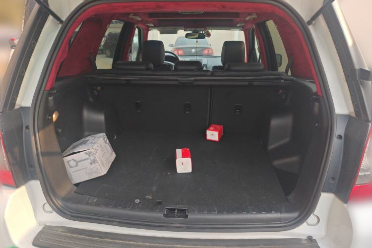 Used Land Rover Freelander 2 2012 2.2T SD4 HSE Diesel Edition Trunk